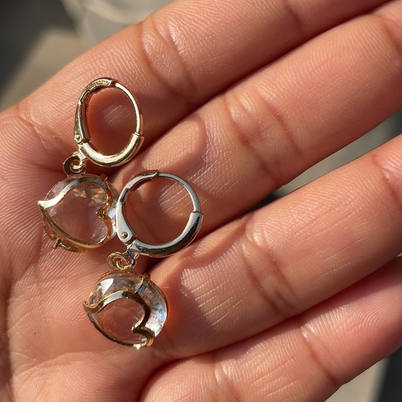 Cute earrings | NWT - Picture 11 of 14